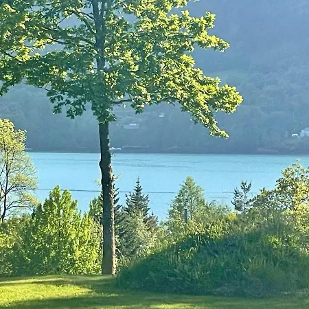 Omastrand * Sanddal
