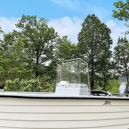 4 Person In Omastrand-by Traum * Sanddal