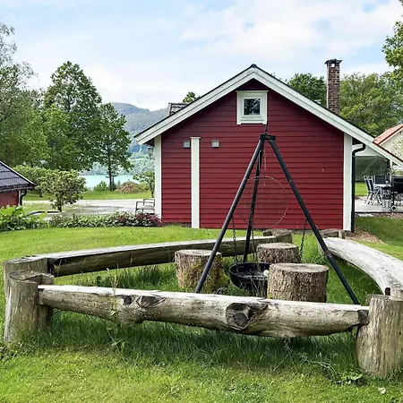 4 Person In Omastrand-by Traum Sanddal