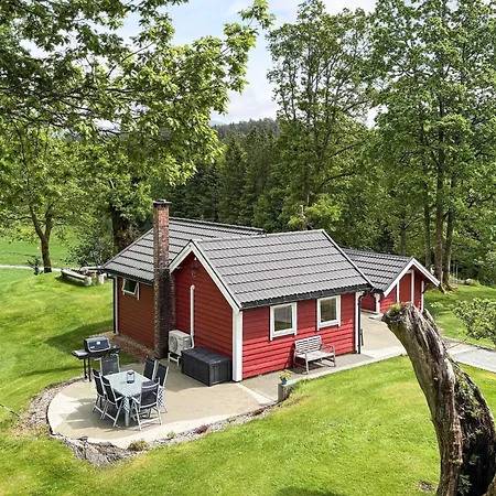 Tatil Evi 4 Person In Omastrand-by Traum Sanddal