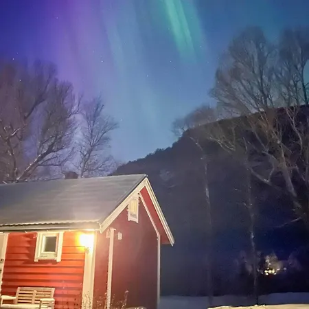 4 Person In Omastrand-by Traum * Sanddal